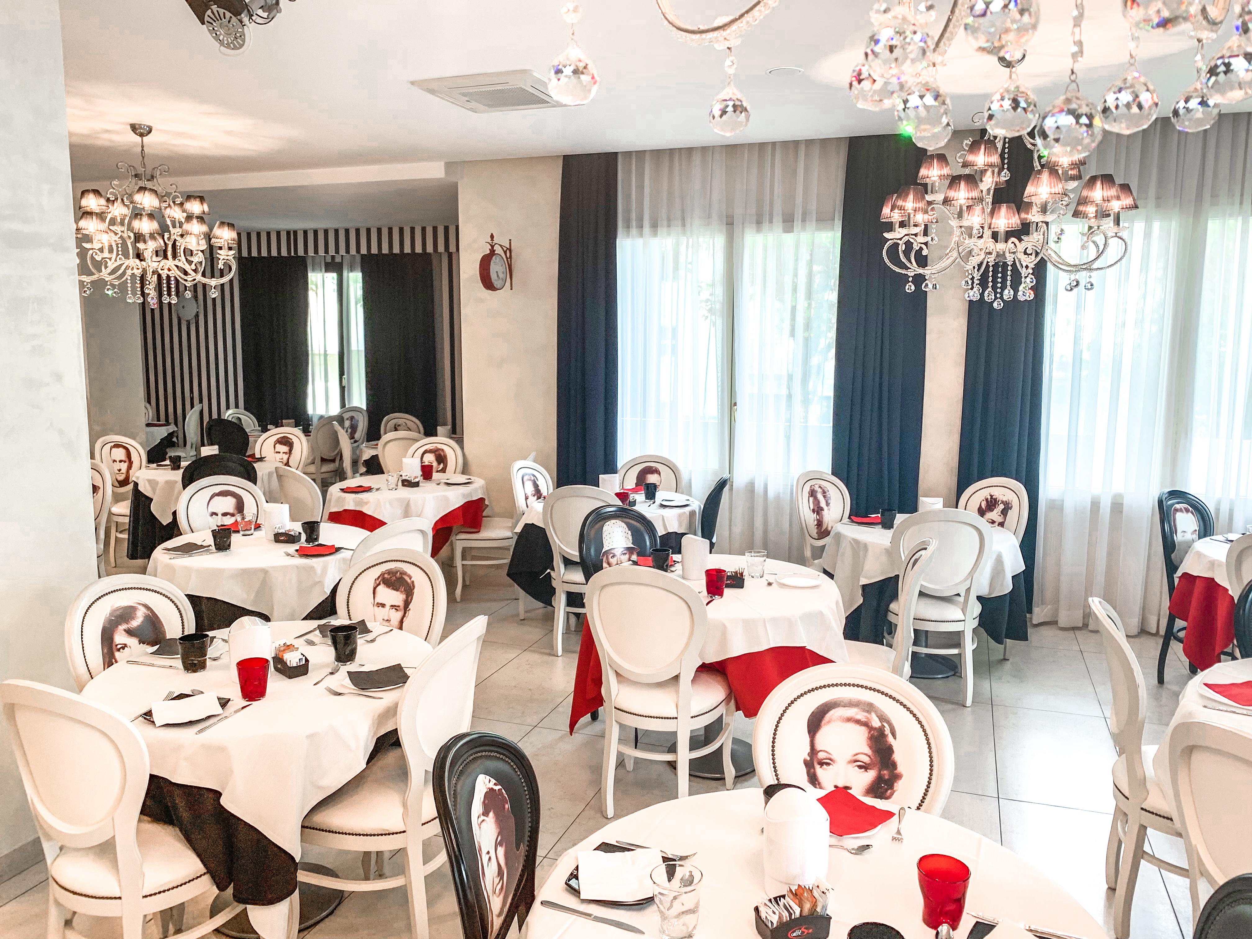 Hotel Le Cinema Gatteo a Mare Ngoại thất bức ảnh