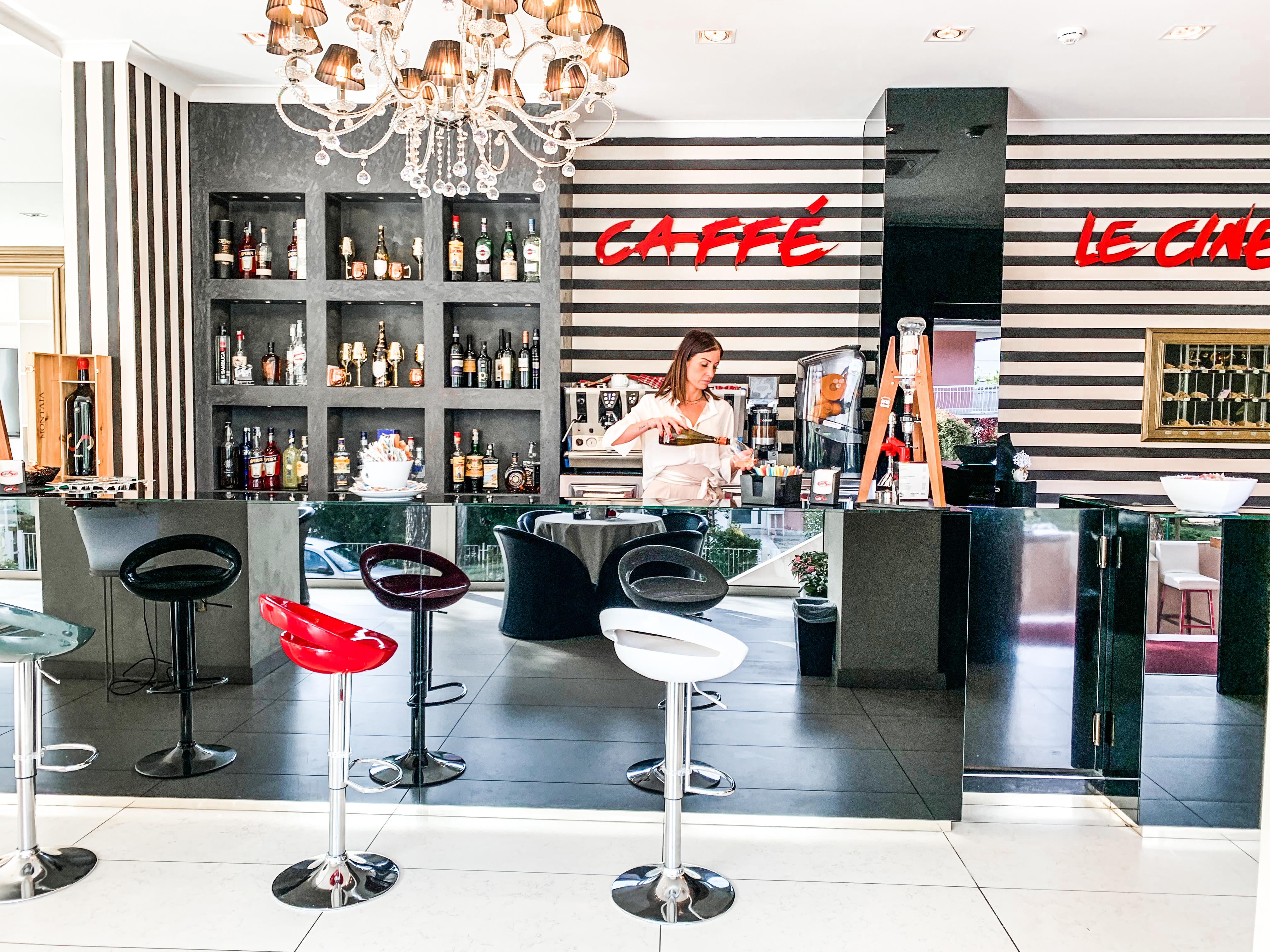 Hotel Le Cinema Gatteo a Mare Ngoại thất bức ảnh