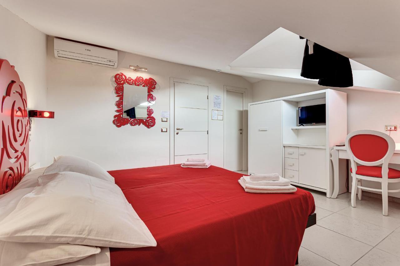 Hotel Le Cinema Gatteo a Mare Ngoại thất bức ảnh